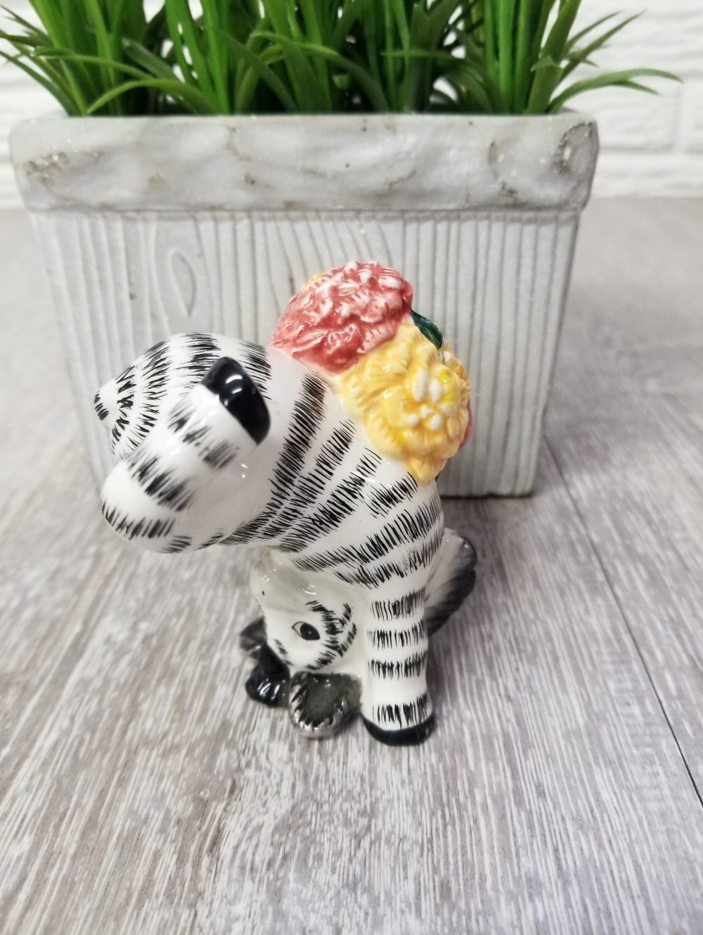 Tumbling Zebra Figurine - Picture 2 of 7